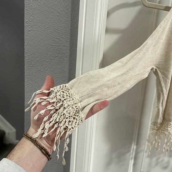 Staring at Stars Fringe Detail Top - Picture 3 of 12